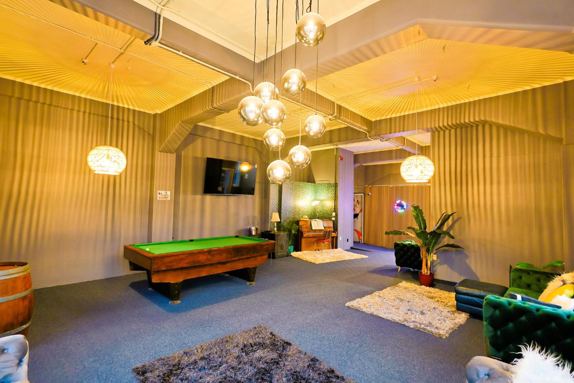 Crashpalace Backpackers Napier Exterior photo